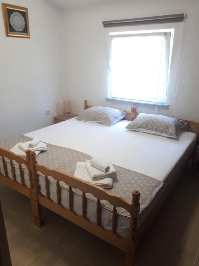 Studio Apartman Firdaus-Bihac, Dobrenica Bb المظهر الخارجي الصورة
